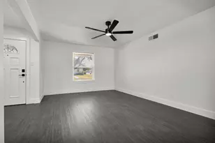 1217 Mayfield Ave, Garland, TX 75041 - Photo 8