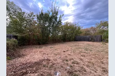 2020 Nomas Street, Dallas, TX 75212 - Photo 18