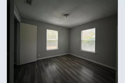 2020 Nomas Street, Dallas, TX 75212 - Photo 14