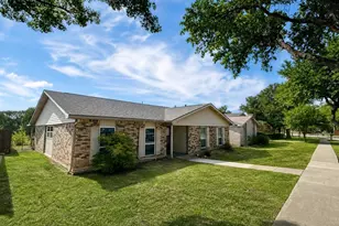 2930 Furneaux Ln, Carrollton, TX 75007 - Photo 2