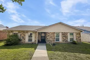 2930 Furneaux Ln, Carrollton, TX 75007 - Photo 1