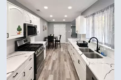 2930 Furneaux Lane, Carrollton, TX 75007 - Photo 18