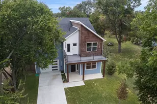 810 Euclid St, Cleburne, TX 76033 - Photo 2