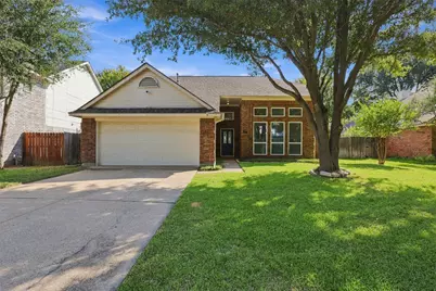 4368 Carolina Street, Grand Prairie, TX 75052 - Photo 1