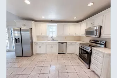 404 Vincent Street, Cedar Hill, TX 75104 - Photo 2