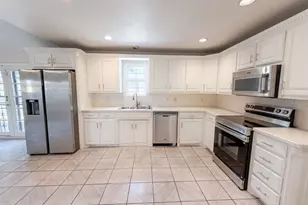 404 Vincent St, Cedar Hill, TX 75104 - Photo 2