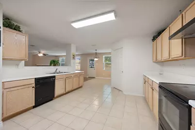511 Travis Ranch Trail, Arlington, TX 76002 - Photo 24