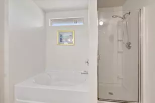511 Travis Ranch Tr, Arlington, TX 76002 - Photo 20