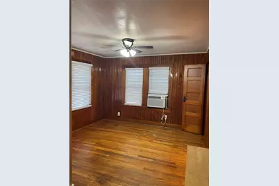 1007 Oakland Street #100, Denton, TX 76201 - Photo 12