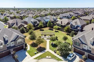 2700 Starburst Dr, Little Elm, TX 75068 - Photo 28