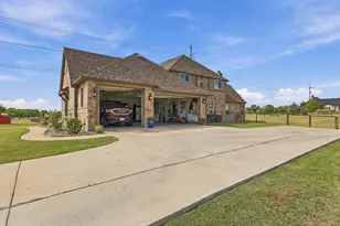 348 Magnolia Dr, Van Alstyne, TX 75495 - Photo 36