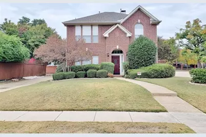 211 Moss Hill Road, Irving, TX 75063 - Photo 1
