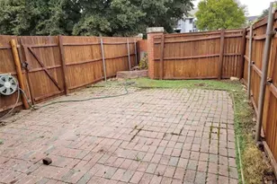 211 Moss Hill Rd, Irving, TX 75063 - Photo 14