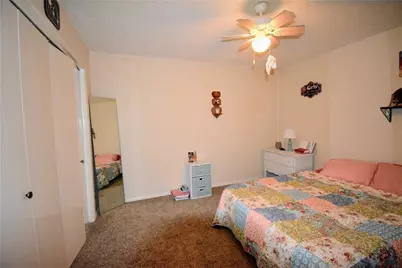 2235 Seville Court, Dalworthington Gardens, TX 76013 - Photo 16