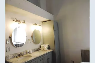 6825 W Driffield Court, North Richland Hills, TX 76182 - Photo 28