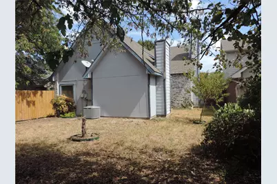 6825 W Driffield Court, North Richland Hills, TX 76182 - Photo 4