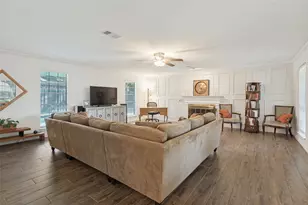2617 Still Meadow Rd, Irving, TX 75060 - Photo 6