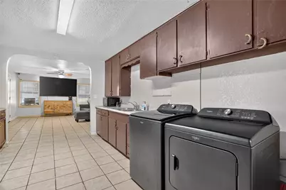 5800 Dallas Avenue, Fort Worth, TX 76112 - Photo 8
