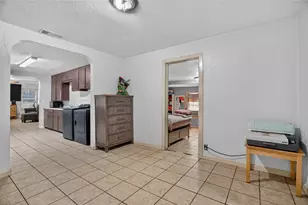 5800 Dallas Ave, Fort Worth, TX 76112 - Photo 14