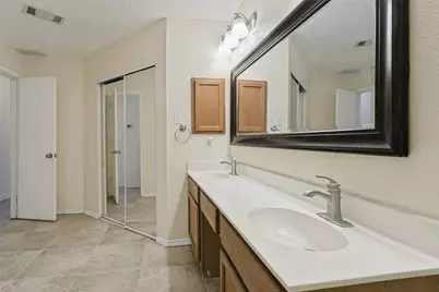 1411 Chinaberry Drive, Lewisville, TX 75077 - Photo 18
