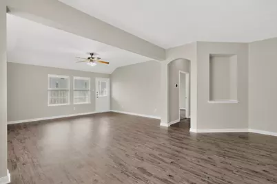 2939 Saint Bernard Drive, Dallas, TX 75233 - Photo 4
