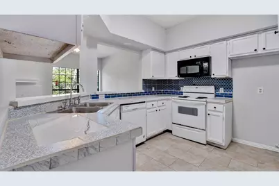 9601 Forest Lane #1113, Dallas, TX 75243 - Photo 4