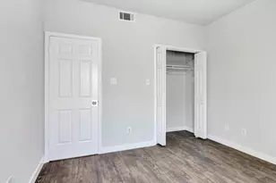 9601 Forest Ln, Dallas, TX 75243 - Photo 8