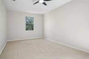 3848 W Pioneer Dr, Irving, TX 75061 - Photo 32