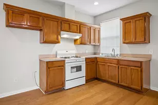 3848 W Pioneer Dr, Irving, TX 75061 - Photo 26