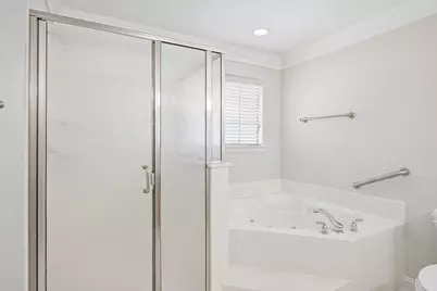 3848 W Pioneer Drive, Irving, TX 75061 - Photo 28