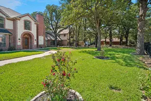 3848 W Pioneer Dr, Irving, TX 75061 - Photo 32