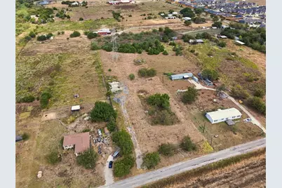 18525 County Road 620, Venus, TX 76084 - Photo 8