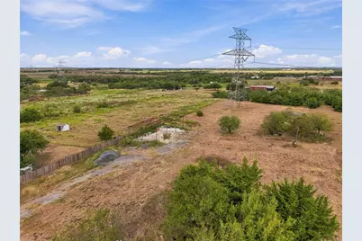 18525 County Road 620, Venus, TX 76084 - Photo 16
