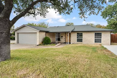 2100 Rockmoor Drive, Edgecliff Village, TX 76134 - Photo 1