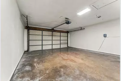 2100 Rockmoor Drive, Edgecliff Village, TX 76134 - Photo 32