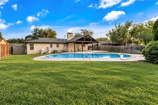 2100 Rockmoor Dr, Edgecliff Village, TX 76134 - Photo 30