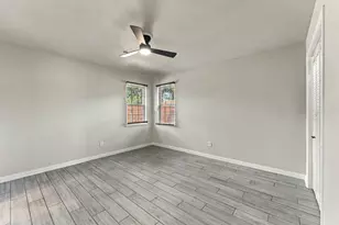 2100 Rockmoor Dr, Edgecliff Village, TX 76134 - Photo 16