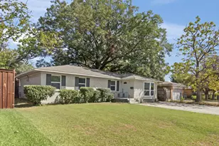 9255 Palisade Dr, Dallas, TX 75217 - Photo 2