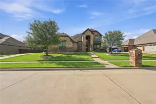 309 Covington Ln, Ovilla, TX 75154 - Photo 1