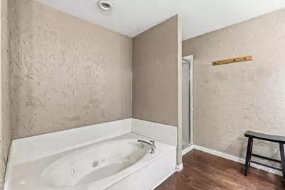 800 Crest Ridge Drive, Irving, TX 75061 - Photo 14