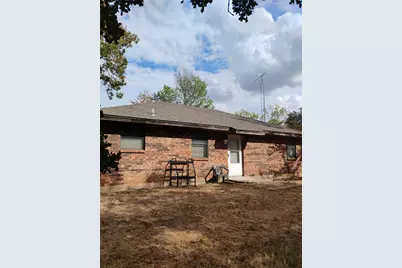 909 Live Oak Street, Lake Bridgeport, TX 76426 - Photo 4