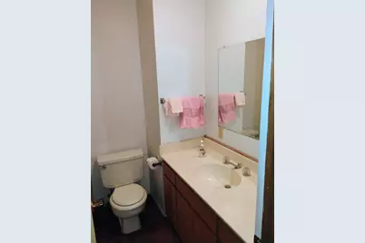 909 Live Oak Street, Lake Bridgeport, TX 76426 - Photo 8