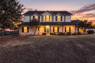 842 Cornstubble Ln, Weatherford, TX 76088 - Photo 1