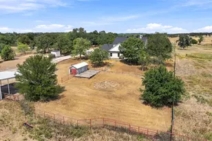 842 Cornstubble Ln, Weatherford, TX 76088 - Photo 36