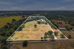 842 Cornstubble Ln, Weatherford, TX 76088 - Photo 2