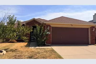 2013 Kingsbrook Trail, Fort Worth, TX 76120 - Photo 1