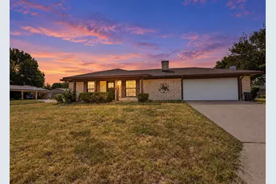 1324 Amherst Street, Burkburnett, TX 76354 - Photo 2