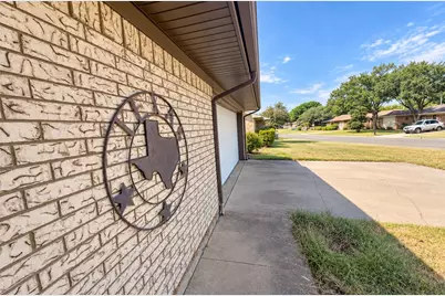 1324 Amherst Street, Burkburnett, TX 76354 - Photo 4