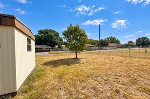 1324 Amherst St, Burkburnett, TX 76354 - Photo 20