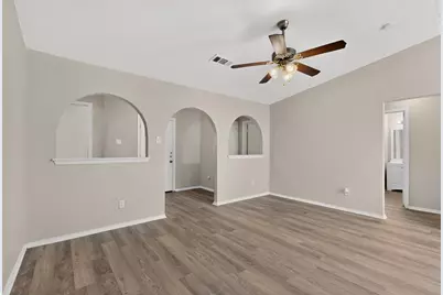 9839 Glengreen Drive, Dallas, TX 75217 - Photo 6
